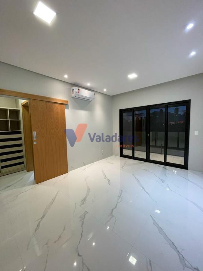 Sobrado à venda com 4 quartos, 406m² - Foto 3