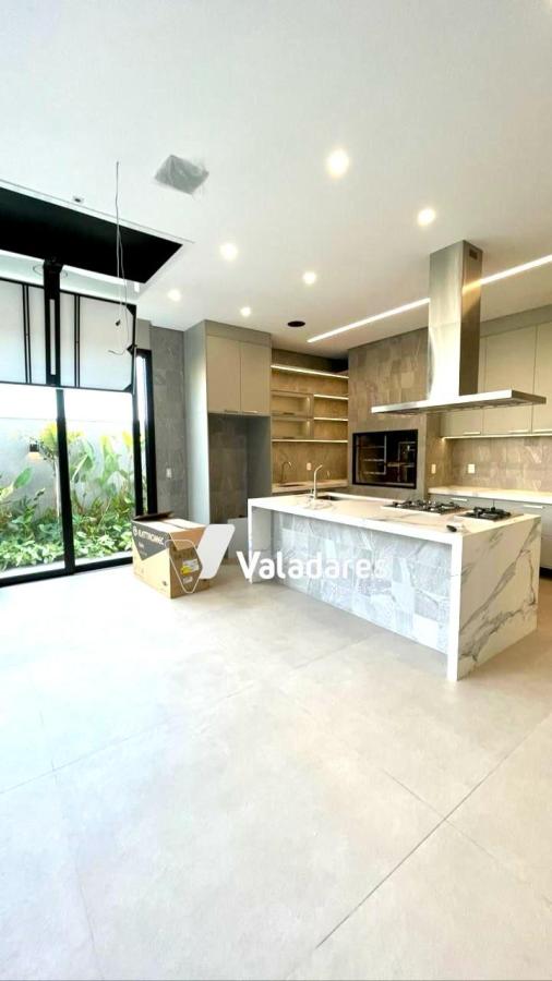 Sobrado à venda com 4 quartos, 403m² - Foto 5