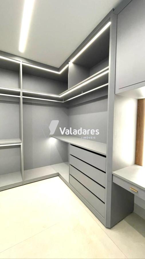 Sobrado à venda com 4 quartos, 403m² - Foto 18