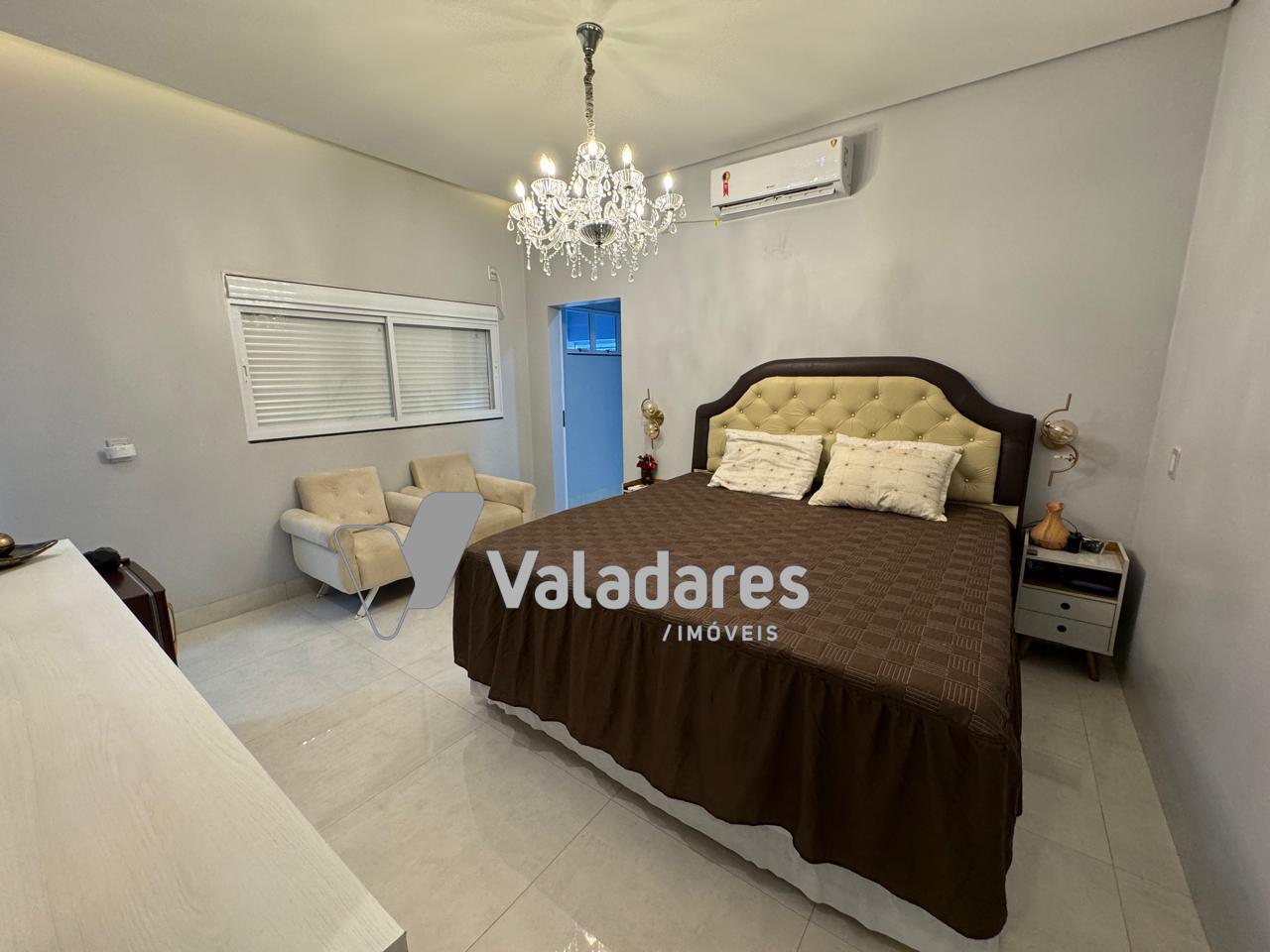 Casa à venda com 3 quartos, 400m² - Foto 14