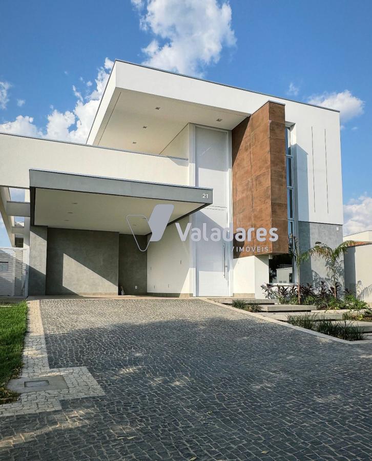 Casa de Condomínio à venda com 3 quartos, 406m² - Foto 1