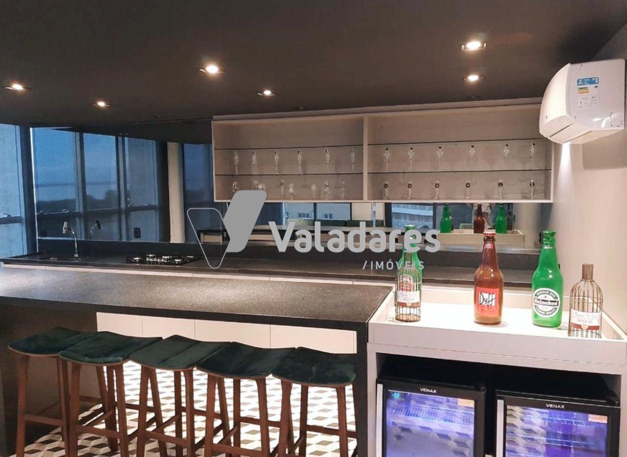 Apartamento à venda com 3 quartos, 145m² - Foto 3