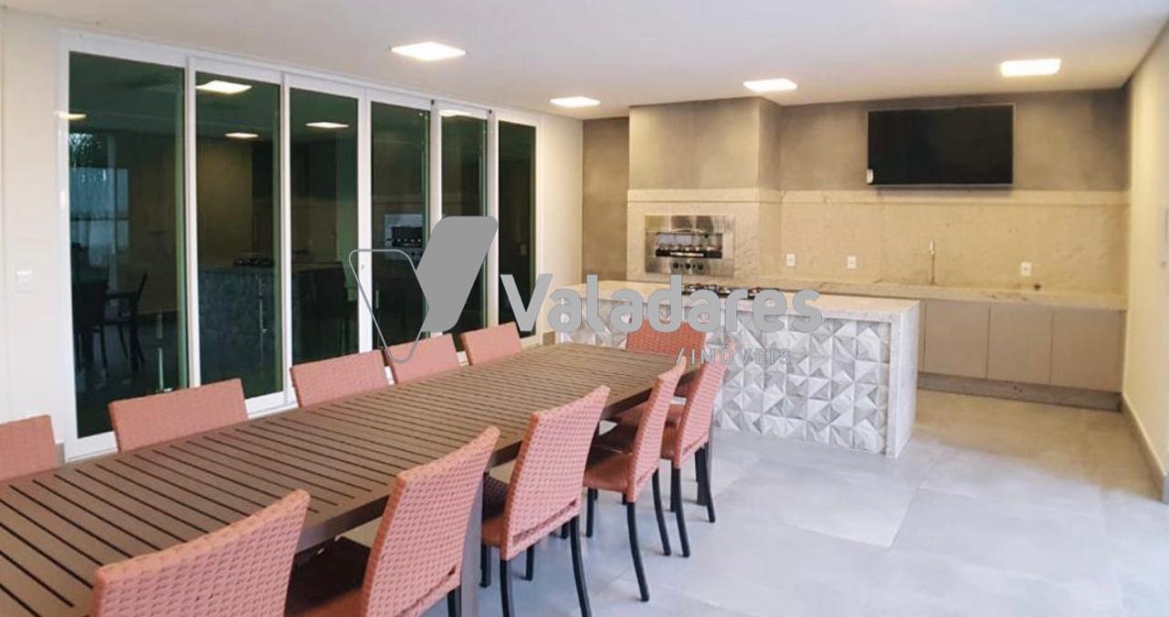 Apartamento à venda com 3 quartos, 145m² - Foto 5